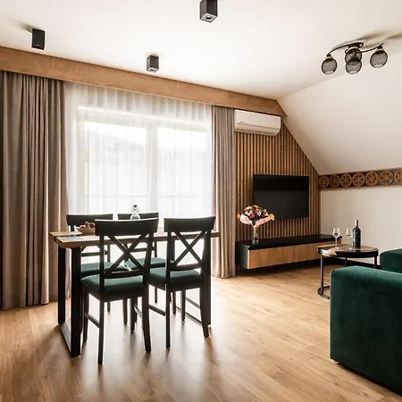 Budzowski Wierch & I Stok Narciarski Na Miejscu